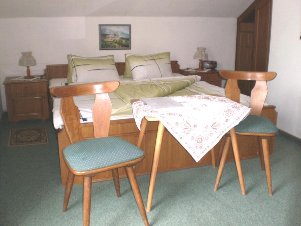 Pension Leyrer Kotschach-Mauthen Pokój zdjęcie